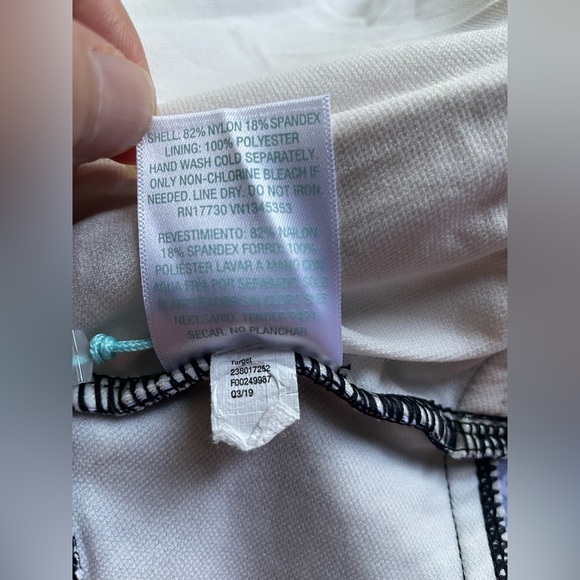 New Kona Sol Women Swimsuit Top Size XL - Picture 7 of 7